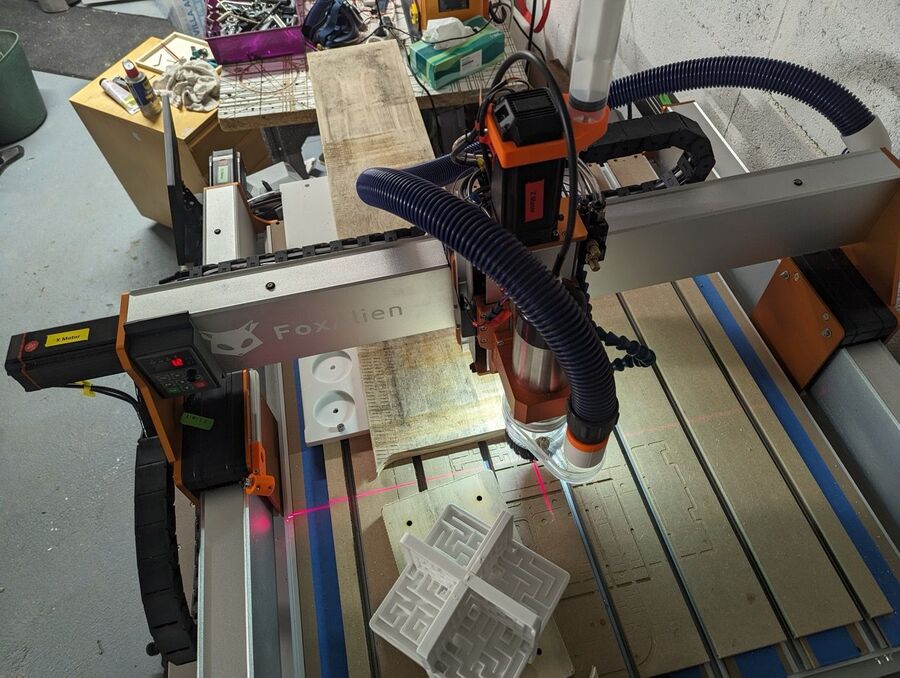 Bertrand Fournier's FoxAlien CNC router