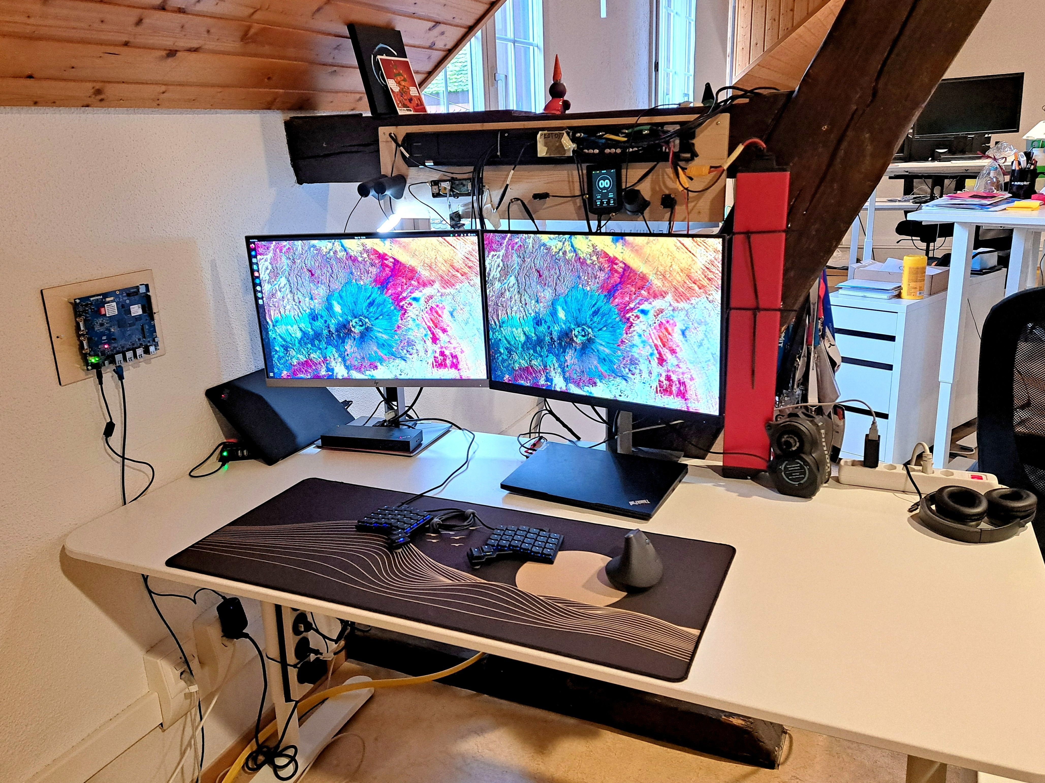 Dino Seiler's work setup
