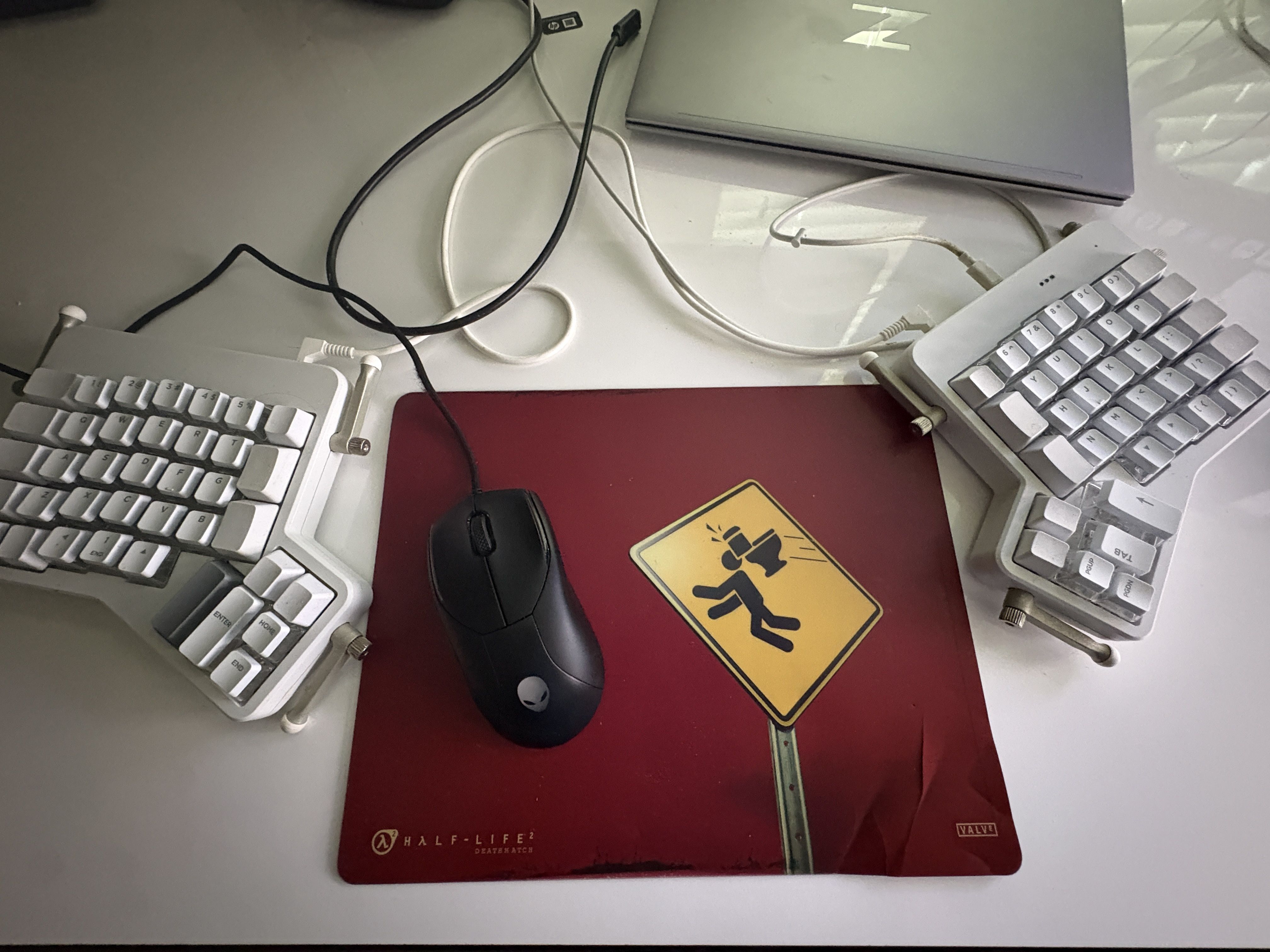 Elliott Harrison’s keyboard and mousepad