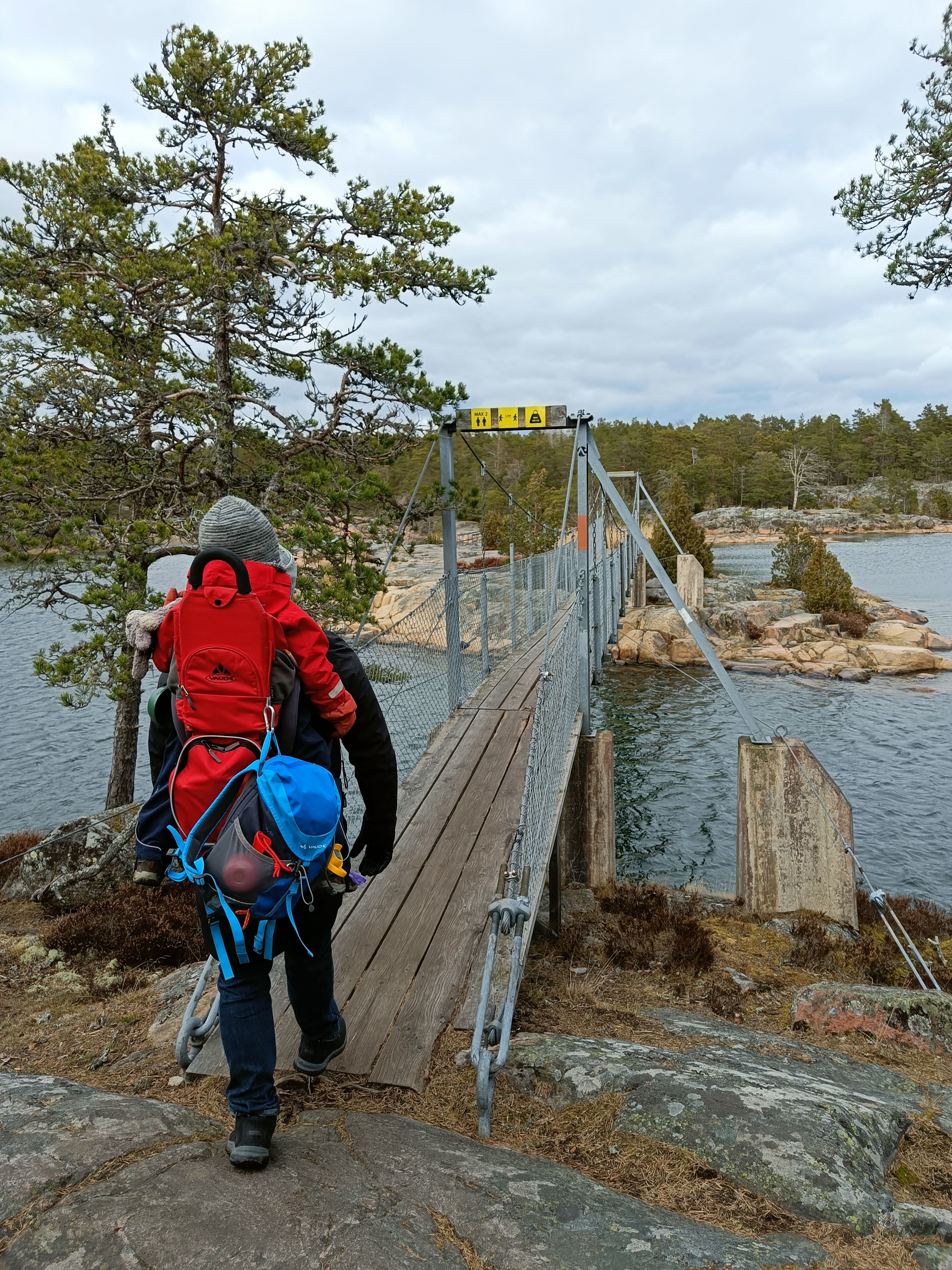 Johan Strand’s hike with family