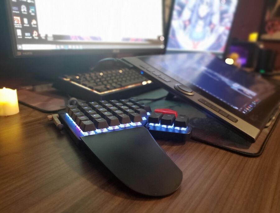 Lindsey Gunsallus's peripherals