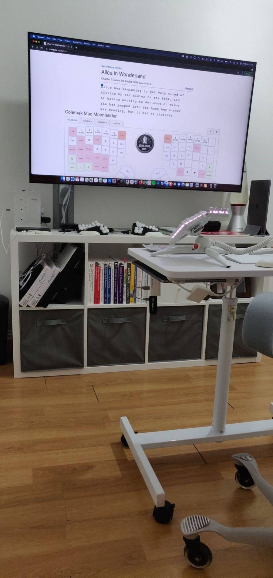 Stephen Perera's screen, distance shot