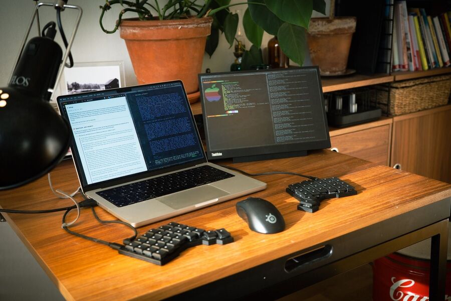 Tobias Lidman-Strauss's setup