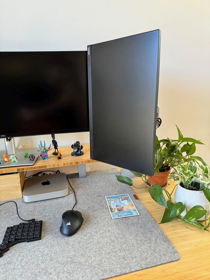 Sebastián Villamizar Santamaría's setup from the right