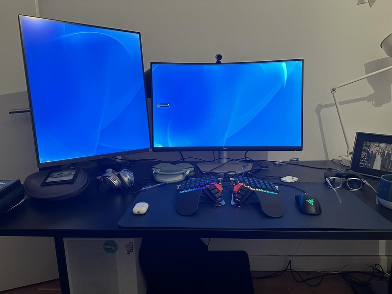 Alex Narayan's setup