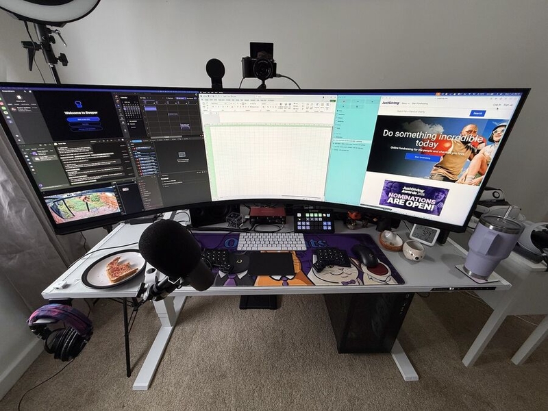 Alexia Chau's setup