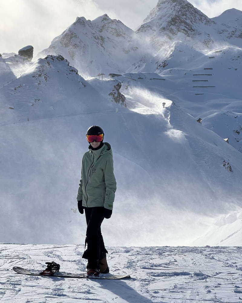 Inga Saathoff on a snowy mountain