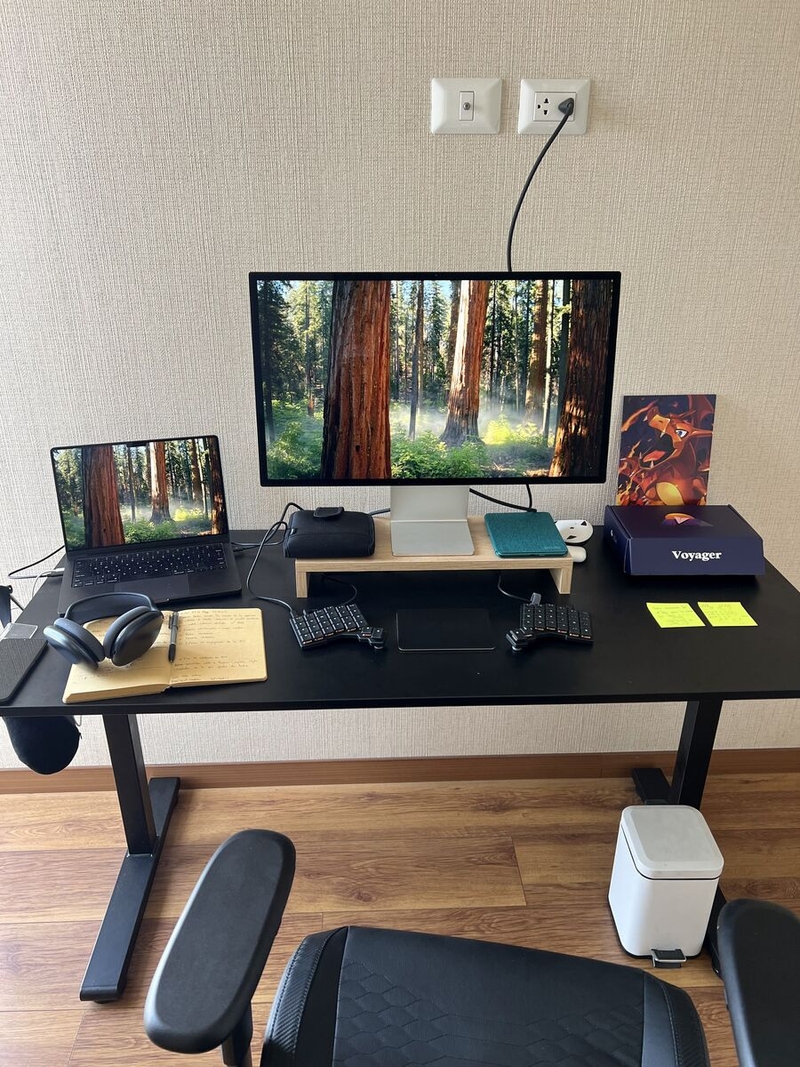 Accel Maeshiro's office