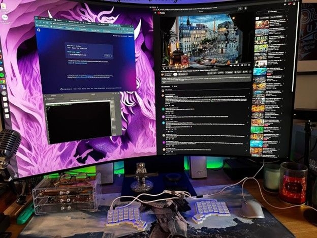 Taz Brown's curved monitor