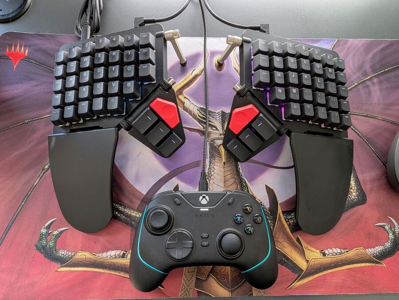 Amanda Meeks's PC