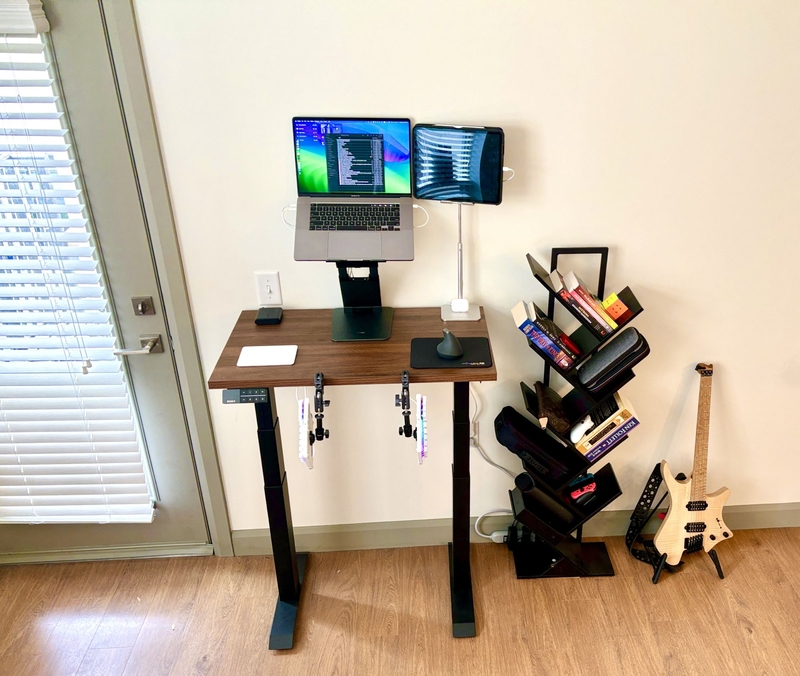 Simon Lowenstein's mobile setup