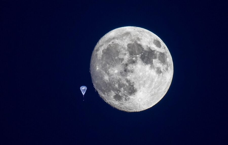 FIREBall-2 telescope and balloon